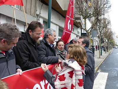 2017-12-19 concentracion Orzamentos 2018 Parlamento 006.jpg